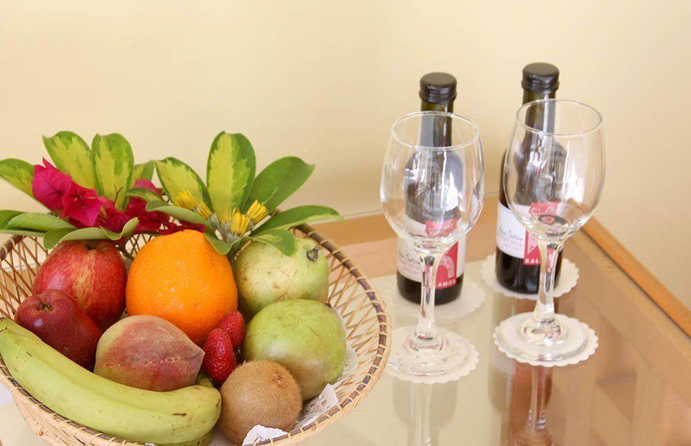 Aloe Hotel Paphos ภายนอก รูปภาพ