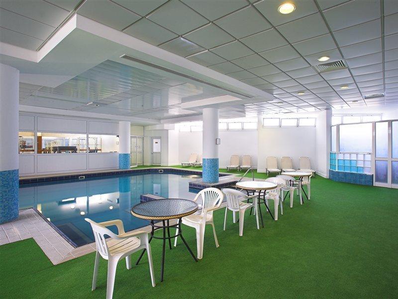 Aloe Hotel Paphos ภายนอก รูปภาพ
