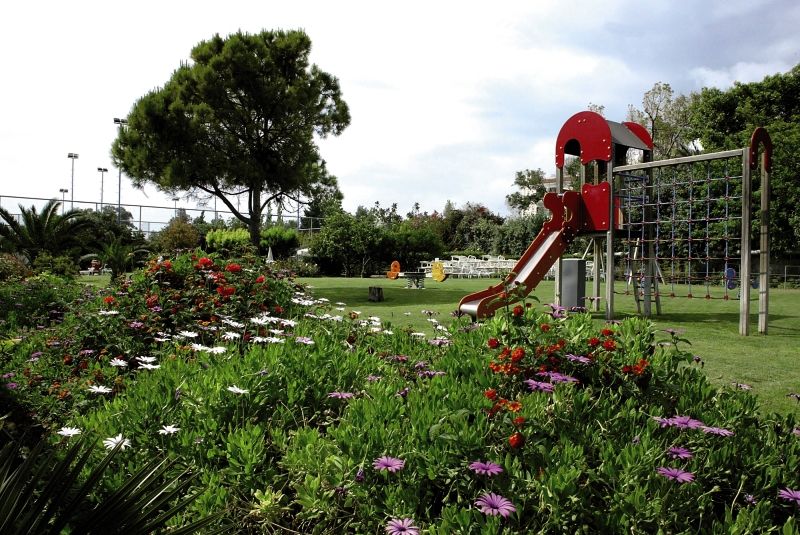 Aloe Hotel Paphos ภายนอก รูปภาพ
