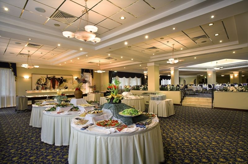 Aloe Hotel Paphos ภายนอก รูปภาพ