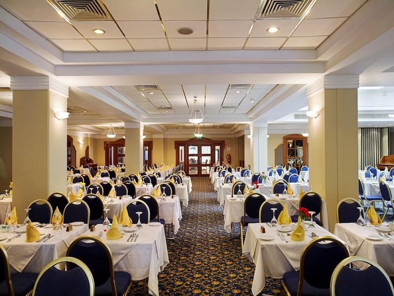 Aloe Hotel Paphos ภายนอก รูปภาพ
