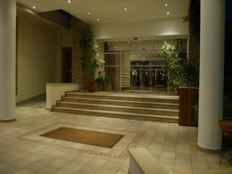 Aloe Hotel Paphos ภายนอก รูปภาพ